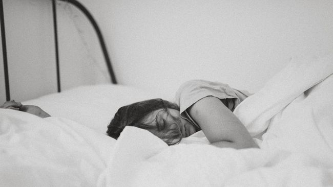 5 Metode Mudah dan Efektif Membakar Lemak Saat Tidur
