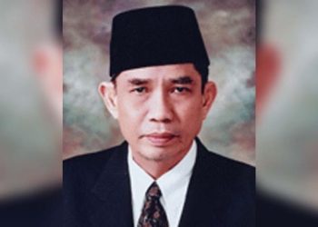 Pejabat RI Disebut Miskin Karena Tidak Punya Mobil dan Naik Angkot