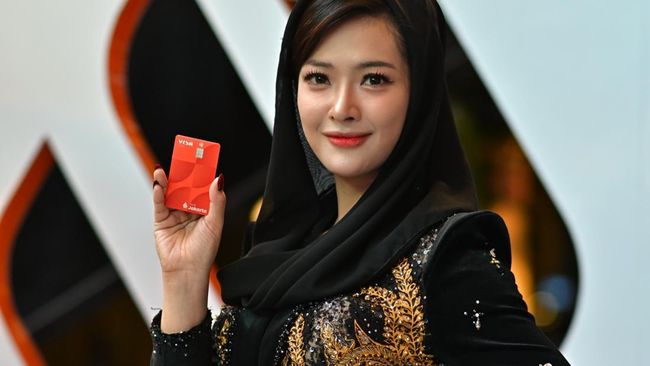 Keunggulan Kartu Debit Visa dari Bank Jakarta Menurut Dara Sarasvati