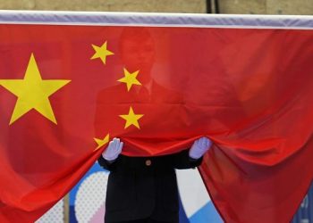 Insinyur China Membangun Mesin Chip Canggih Secara Diam-Diam